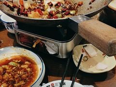 -富正毅三下锅·湘西韵味(天门山索道店)