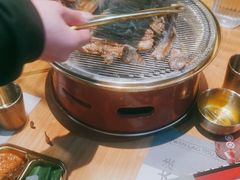 -闻老头·菊花炭烤肉(D11店)