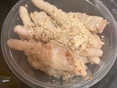 沙姜鸡脚-黄师奶甜品店