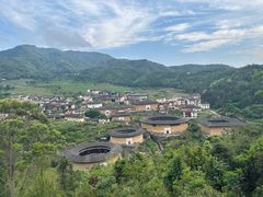 -初溪土楼群