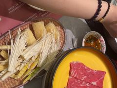 -一绪に寿喜烧(荟聚店)