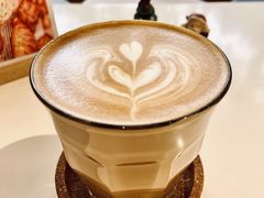 馥芮白-Legno.ita Coffee by Wood(襄阳南路店)