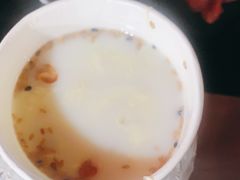 -清真老马家国华牛奶鸡蛋醪糟(正宁路店)