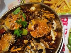 -肥肥虾庄·金牌油焖大虾(汉口城市广场店)