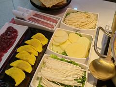 -银泰百货(厦门国贸中心店)