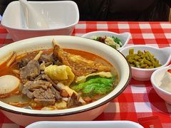 -丽丽三鲜螺蛳粉(田林路店)
