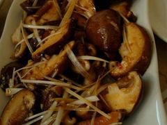 香菇-一心烤肉(延安路店)