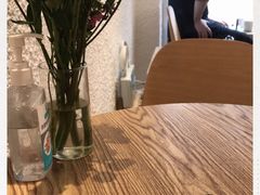 -Cafe on warm(丹霞店)
