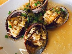 蒜蓉蒸鲍鱼-明记海鲜大排档(巽寮湾店)