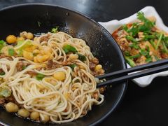 -丽影重庆小面(定西路店)