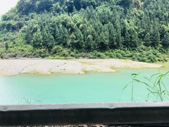 -阿依河景区