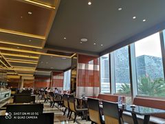 -大中华希尔顿酒店-念自助餐·嗨啤·小龙虾