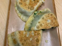 韭菜盒子-关东小磨东北菜(上海长风大悦城店)