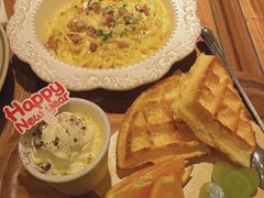-玛格萝妮比萨屋(陆家浜路店)