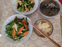 -天鹅到家·保姆月嫂育儿嫂(朝阳店)