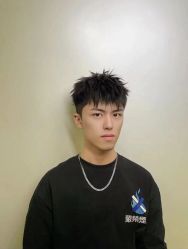 点击看大图 -朗峰专业美发沙龙