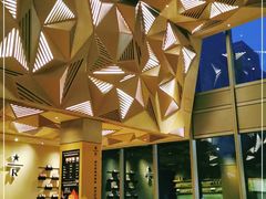 -星巴克臻选(杭州嘉里中心1F店)