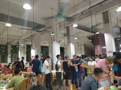 大堂-标记美食新鲜猪杂(兴南大道店)