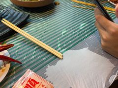 -老街烧烤大排档·地道湖北菜·龙虾馆(汉口火车站店)