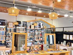 -肆兮眼镜·蔡司·徕卡战略合作店(大坪店)
