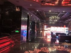 -范特西FANTASY量贩式KTV(民主广场店)