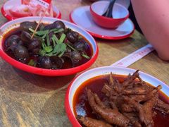 -老闵田螺馆·南昌特色小炒(梦时代店)