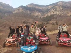 -南山特攻真人CS户外露营轰趴拓展基地