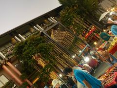 -周日夜市