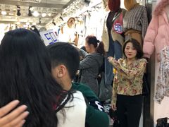 -广州白马服装市场