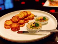 鹅肝酱葱油饼-上海苏宁宝丽嘉酒店·嘉府壹号中餐厅