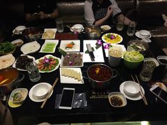 -唯爱KTV聚会餐厅(仙林东城汇店)