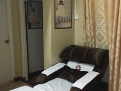 -荣神艺·推拿SPA养生馆(万菱汇店)