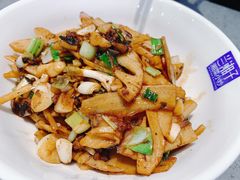 梅干菜炒莲藕-兰湘子·湘菜小炒(民乐园店)