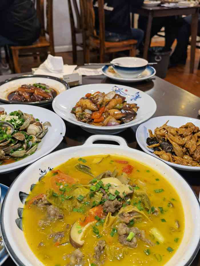 阿拉名灶·阿拉宁波人的味道(月湖店)-"一般不太爱去吃宁波菜为了把必