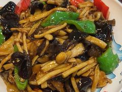 香葱木耳茶树菇-绿岛酒楼(小海地店)