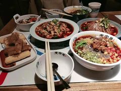 -宽窄巷成都菜(青岛路万达广场店)