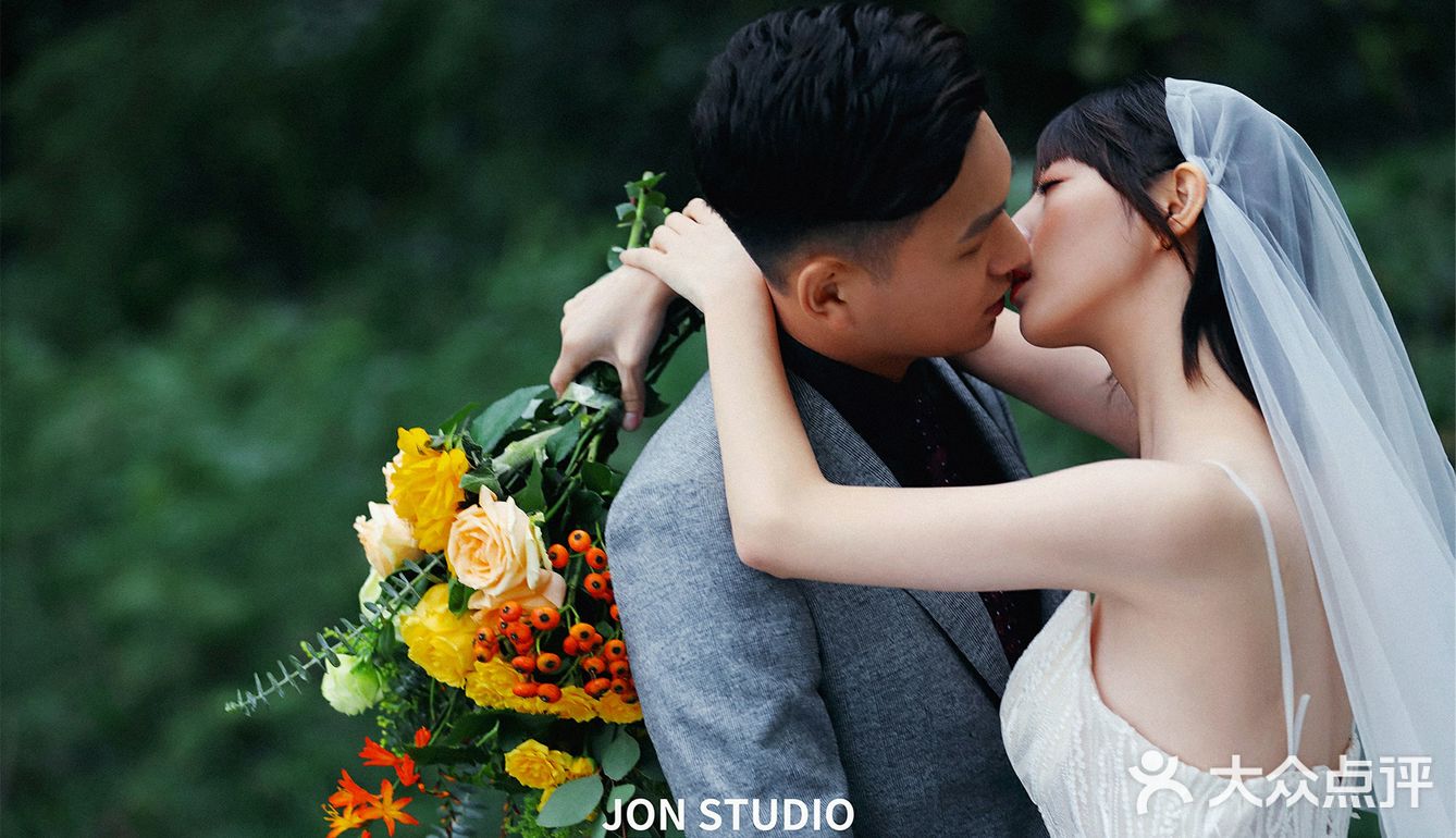 仙仙的外景森系婚纱照
