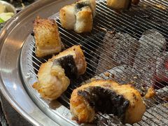 -围炉肉舍•炭烤活鳗•丹东海鲜烤肉(步行街店)