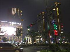 -汇德隆银隆