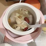 超级好吃美容养颜的炖猪蹄汤