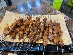 -鑫正兴东北烧烤(滨湖店)