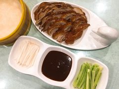 -六和聚传统烤鸭.天津菜(和平店)