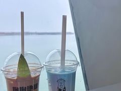 -抱抱地球咖啡馆(国家海洋博物馆店)