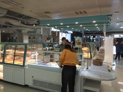 面包甜点陈列柜-南京大学-第9食堂