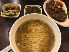 -朱鸿兴面馆(镇湖店)