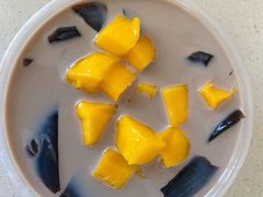 -广信牛奶甜品世家(台东店)