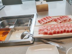 -海底捞火锅(新松江路生日主题店)