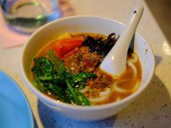 油鸡枞米线-半山腰·云南菜(侨福芳草地店)