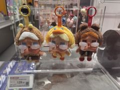 -泡泡玛特POPMART(柏威年购物中心店)