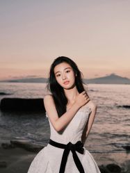 点击看大图 -MuseMarry婚纱(前海嘉里中心店)